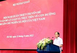 Quán triệt nội dung cuốn sách và một số bài viết của Tổng Bí thư