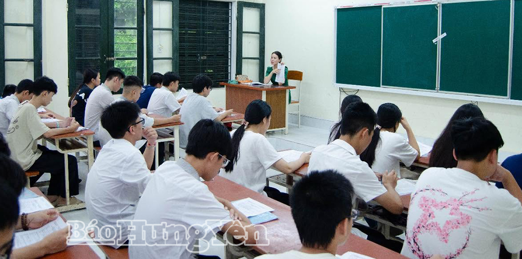 Lựa chọn tổ hợp môn giúp định hướng nghề nghiệp từ sớm