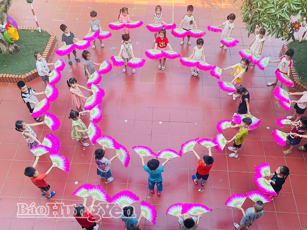 Vui hè an toàn dưới mái trường mầm non