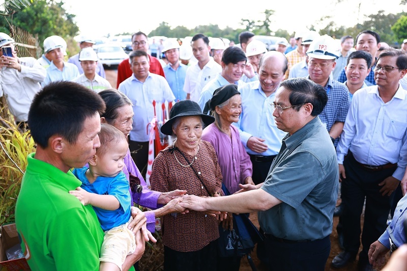 Nâng cao hiệu quả công tác dân vận, góp phần phát huy tối đa sức mạnh của nhân dân trong phát triển mọi mặt đời sống kinh tế - xã hội của đất nước