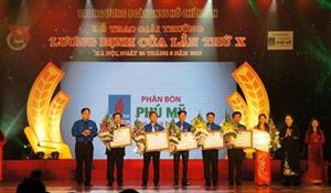 4 thanh niên Hưng Yên được nhận giải thưởng Lương Định Của