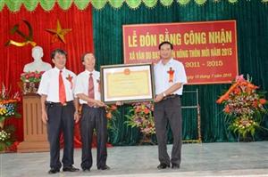 Xã Vân Du: Đón bằng công nhận xã đạt chuẩn quốc gia nông thôn mới