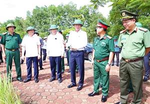 Quyết tâm xây dựng khu vực phòng thủ tỉnh Hưng Yên ngày càng vững chắc