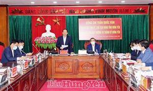 Đồng chí Trần Quốc Văn, Phó Bí thư Tỉnh ủy, Chủ tịch UBND tỉnh làm việc với Ban Thường vụ Thành ủy Hưng Yên