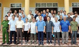 Bí thư Tỉnh ủy Đỗ Tiến Sỹ dự sinh hoạt chi bộ thôn Tạ Thượng