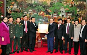 Nguyên Chủ tịch nước Trương Tấn Sang thăm và làm việc tại Hưng Yên