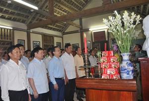 Hưng Yên: Dâng hương tưởng niệm Chủ tịch Hồ Chí Minh