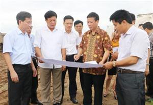 Phó Bí thư Thường trực Tỉnh ủy Đỗ Xuân Tuyên yêu cầu đẩy nhanh tiến độ các dự án trong Khu đại học Phố Hiến