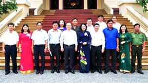 Phó Chủ tịch nước Đặng Thị Ngọc Thịnh thăm và làm việc tại Hưng Yên