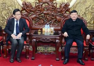 Chủ tịch UBND tỉnh Nguyễn Văn Phóng làm việc với Công ty TNHH TOTO Việt Nam