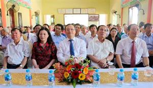 Văn Lâm kỷ niệm 60 năm Bác Hồ về thăm