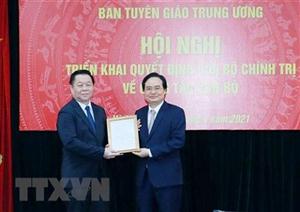 Triển khai quyết định của Bộ Chính trị về công tác cán bộ