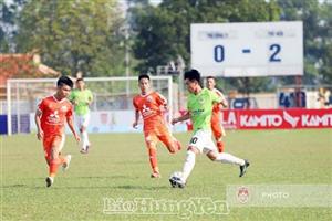 Vòng 3 Giải bóng đá hạng Nhất Quốc gia LS 2022: CLB Phố Hiến đánh bại CLB Phù Đổng với tỷ số 5-1 trong thế thiếu người