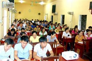 Huyện Phù Cừ: Khai giảng lớp bồi dưỡng đảng viên mới năm 2015