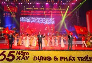 Vĩnh Phúc kỷ niệm 65 năm ngày thành lập và đón huân chương