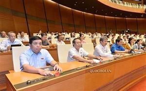 Quốc hội thông qua Luật Đầu tư, cấm kinh doanh dịch vụ đòi nợ