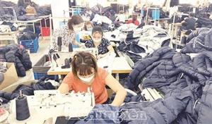 Xây dựng đội ngũ công nhân, lao động đáp ứng yêu cầu công nghiệp hoá, hiện đại hoá