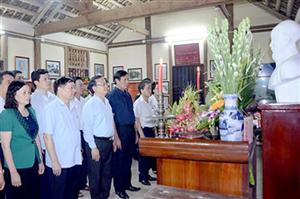 Hưng Yên: Dâng hương tưởng niệm Chủ tịch Hồ Chí Minh