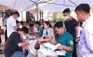Khắc phục khó khăn, thực hiện tốt công tác tuyển chọn và gọi công dân nhập ngũ