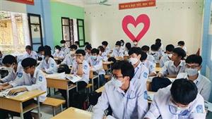 Báo động tật khúc xạ học đường