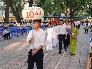 Bộ GD-ĐT tinh giản môn học với nhiều chỗ “Không dạy”, “Khuyến khích học sinh tự đọc”