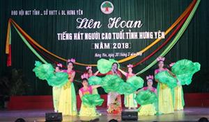 Liên hoan tiếng hát người cao tuổi