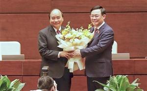 Quốc hội thông qua miễn nhiệm Thủ tướng Chính phủ Nguyễn Xuân Phúc