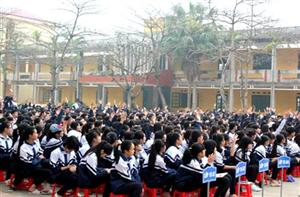 Tuyên truyền về công tác bảo vệ môi trường, biến đổi khí hậu tại Trường THPT Yên Mỹ