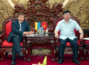 Chủ tịch UBND tỉnh Nguyễn Văn Phóng tiếp và làm việc với Đại sứ Ucraina tại Việt Nam