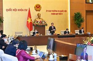 Khai mạc phiên họp thứ 9 của Ủy ban Thường vụ Quốc hội