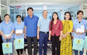 Phó Bí thư Thường trực Tỉnh ủy Đỗ Xuân Tuyên thăm và làm việc tại Công ty TNHH dệt nhuộm Jasan (Việt Nam)