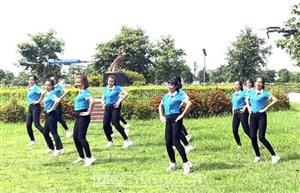 Hội LHPN xã Trung Hưng với Hội thi dân vũ thể thao trực tuyến