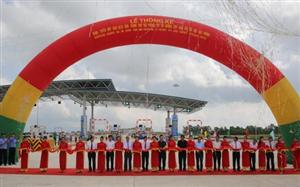 Thông xe thêm 52,5km tuyến cao tốc Hà Nội - Hải Phòng