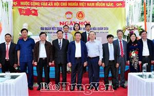 Bí thư Trung ương Đảng Nguyễn Xuân Thắng dự Ngày hội Đại đoàn kết toàn dân tộc tại khu dân cư Phú Thị