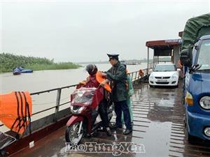 Hưng Yên: Tiềm ẩn nhiều rủi ro tại các bến khách ngang sông trong mùa mưa, bão