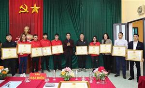 Gặp mặt khen thưởng huấn luyện viên, vận động viên đạt thành tích xuất sắc tại Đại hội Thể thao toàn quốc