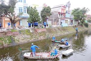 Tuổi trẻ Phù Cừ hăng hái tham gia xây dựng nông thôn mới