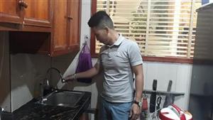 Hàng chục hộ dân thôn Cù Tu không có nước sinh hoạt: Trách nhiệm thuộc về ai?