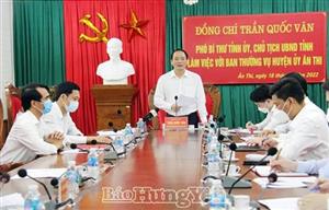 Đồng chí Trần Quốc Văn, Phó Bí thư Tỉnh ủy, Chủ tịch UBND tỉnh làm việc với Ban Thường vụ Huyện ủy Ân Thi