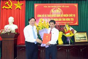 Chánh án TAND Tối cao Nguyễn Hòa Bình làm việc tại Hưng Yên