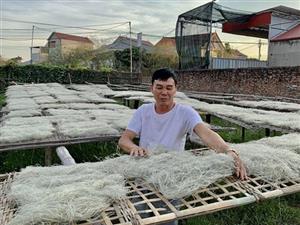 Các làng nghề hối hả vào vụ sản xuất cuối năm