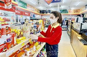 Kim Động: Ngành thương mại, dịch vụ vượt khó