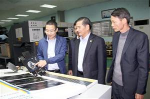 Phó Chủ tịch UBND tỉnh Đặng Ngọc Quỳnh kiểm tra sản xuất, kinh doanh tại 3 doanh nghiệp