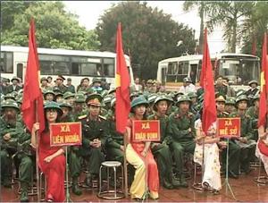 UBND tỉnh biểu dương cán bộ, nhân dân và lực lượng vũ trang các huyện, thành phố giao quân đợt 1 năm 2015