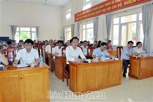 Đồng chí Bí thư Tỉnh uỷ Nguyễn Hữu Nghĩa dự sinh hoạt chi bộ thôn Dị Chế