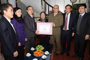 Lãnh đạo tỉnh Hưng Yên thăm, tặng quà Tết tại các địa phương