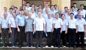 Bí thư Tỉnh uỷ Đỗ Tiến Sỹ dự sinh hoạt chi bộ thôn Cù Tu