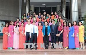 Chủ tịch Quốc hội Nguyễn Thị Kim Ngân làm việc tại Trung tâm lưu trữ Quốc gia III