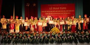 Công bố Quyết định của Chủ tịch nước phong tặng danh hiệu “Nghệ nhân Nhân dân”, “Nghệ nhân ưu tú” trong lĩnh vực di sản văn hóa phi vật thể