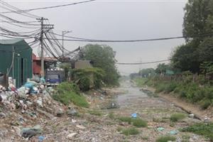 Ô nhiễm kéo dài ở làng nghề tái chế nhựa Minh Khai